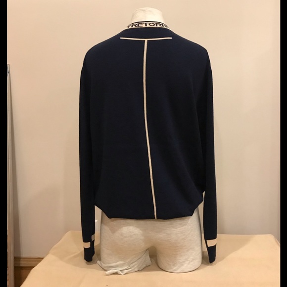 Tretorn navy blue long sleeve sweater. Size M - Picture 4 of 7